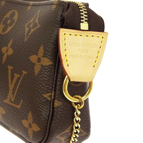 louis vuitton shoulder clutch|louis vuitton evening clutch.